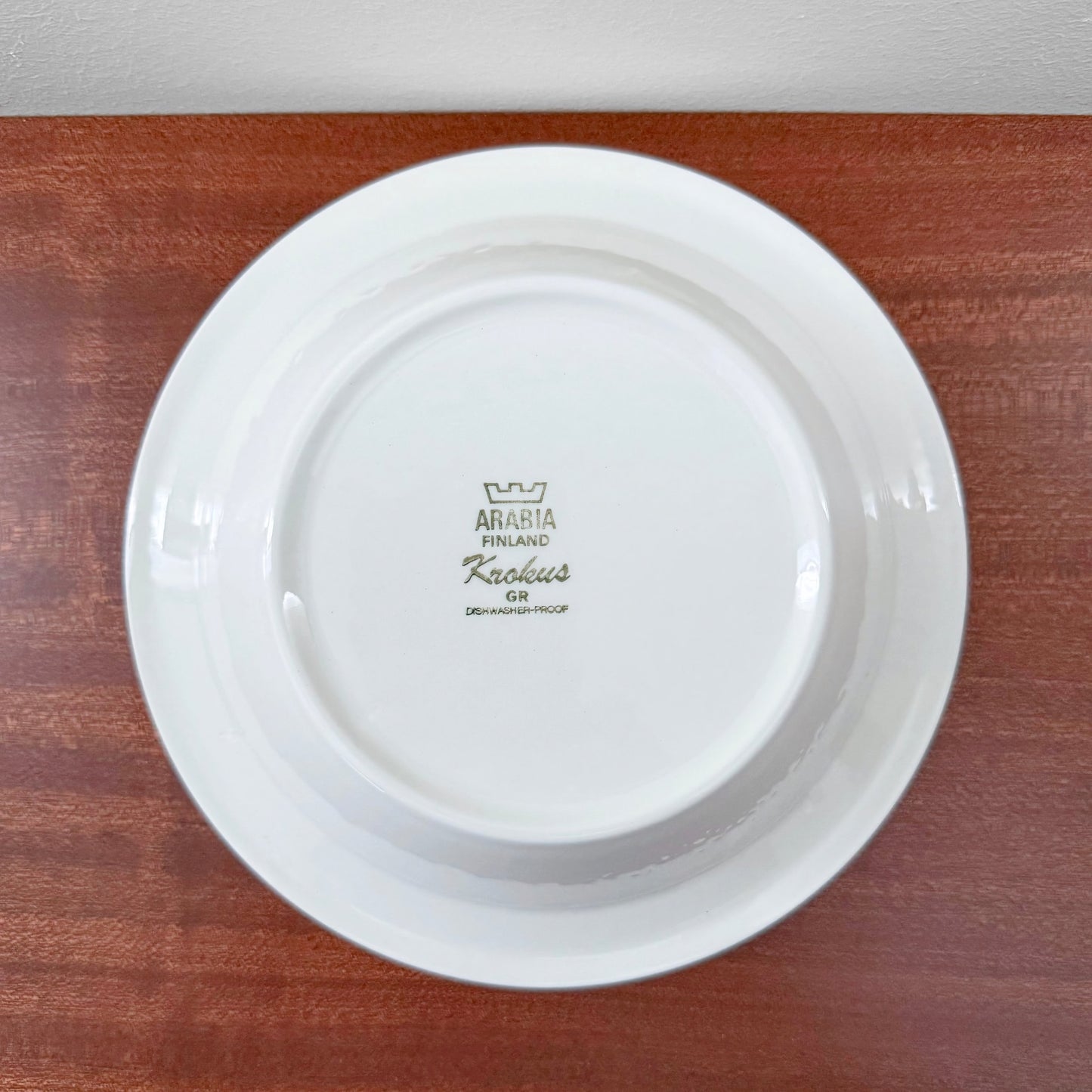 Arabia Finland Krokus Black and White Grey Rim Soup Plate