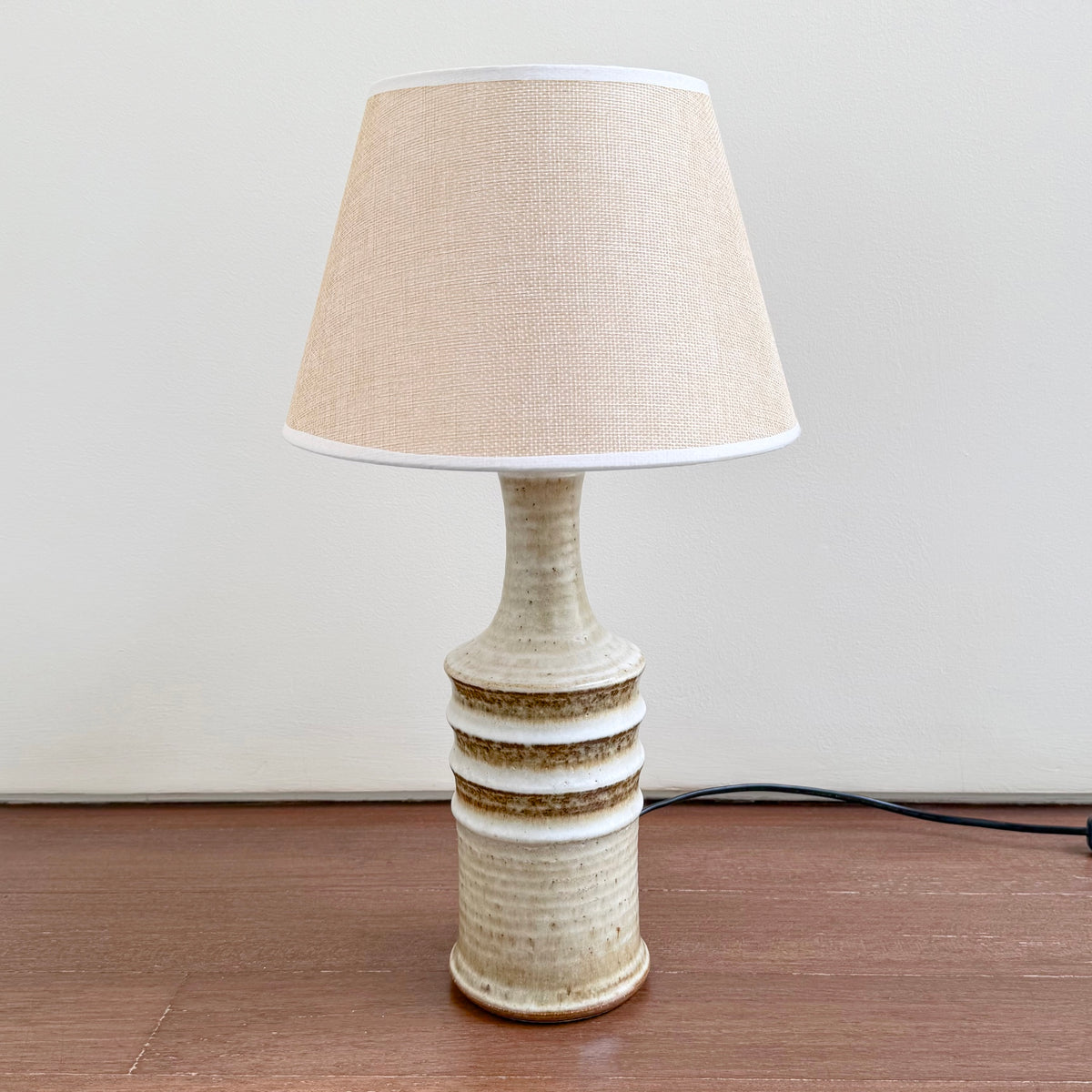 Søholm 3060 Beige Stoneware Table Lamp in beige ceramic with a textured fabric shade, vintage Nordic lighting designed by Joseph Simon in Denmark in the 1960s
