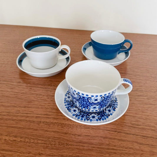 Arabia Finland Coffee Cup Set