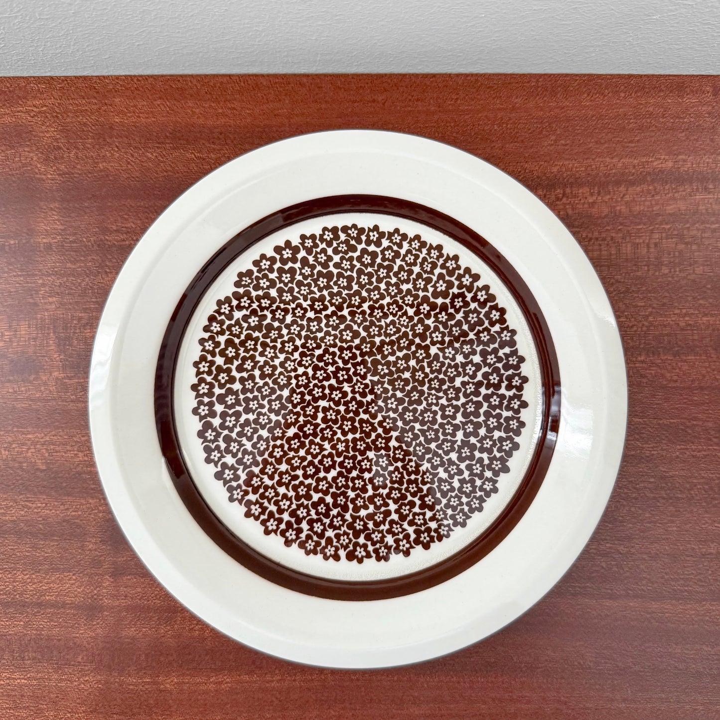 Arabia Finland Faenza Brown Tea Cup Trio Set