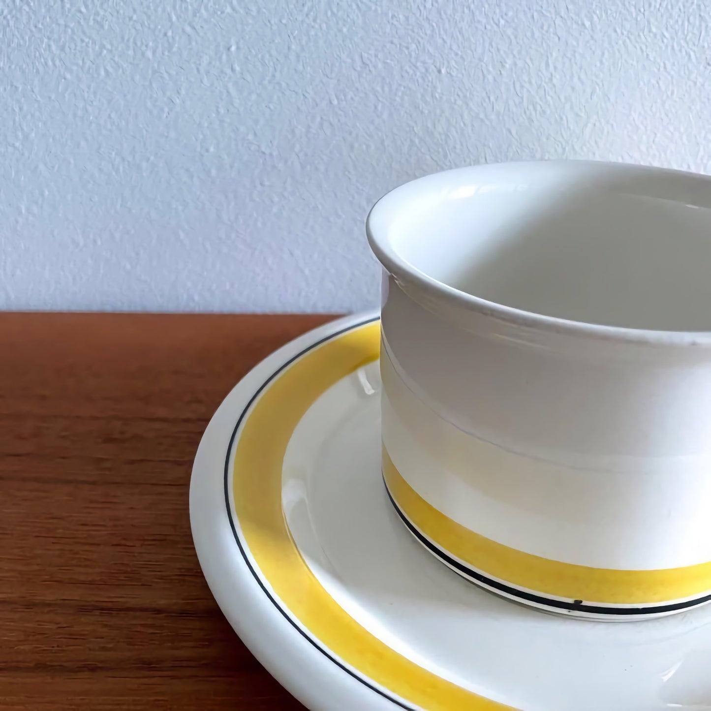Arabia Finland Faenza Yellow Tea Cup with Saucer