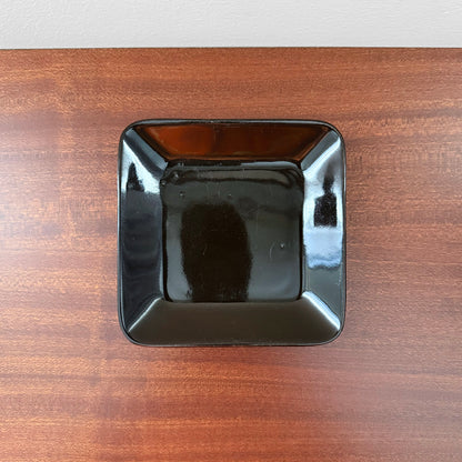 아라비아 핀란드 킬타 블랙 스퀘어 플레이트 (13.5cm)