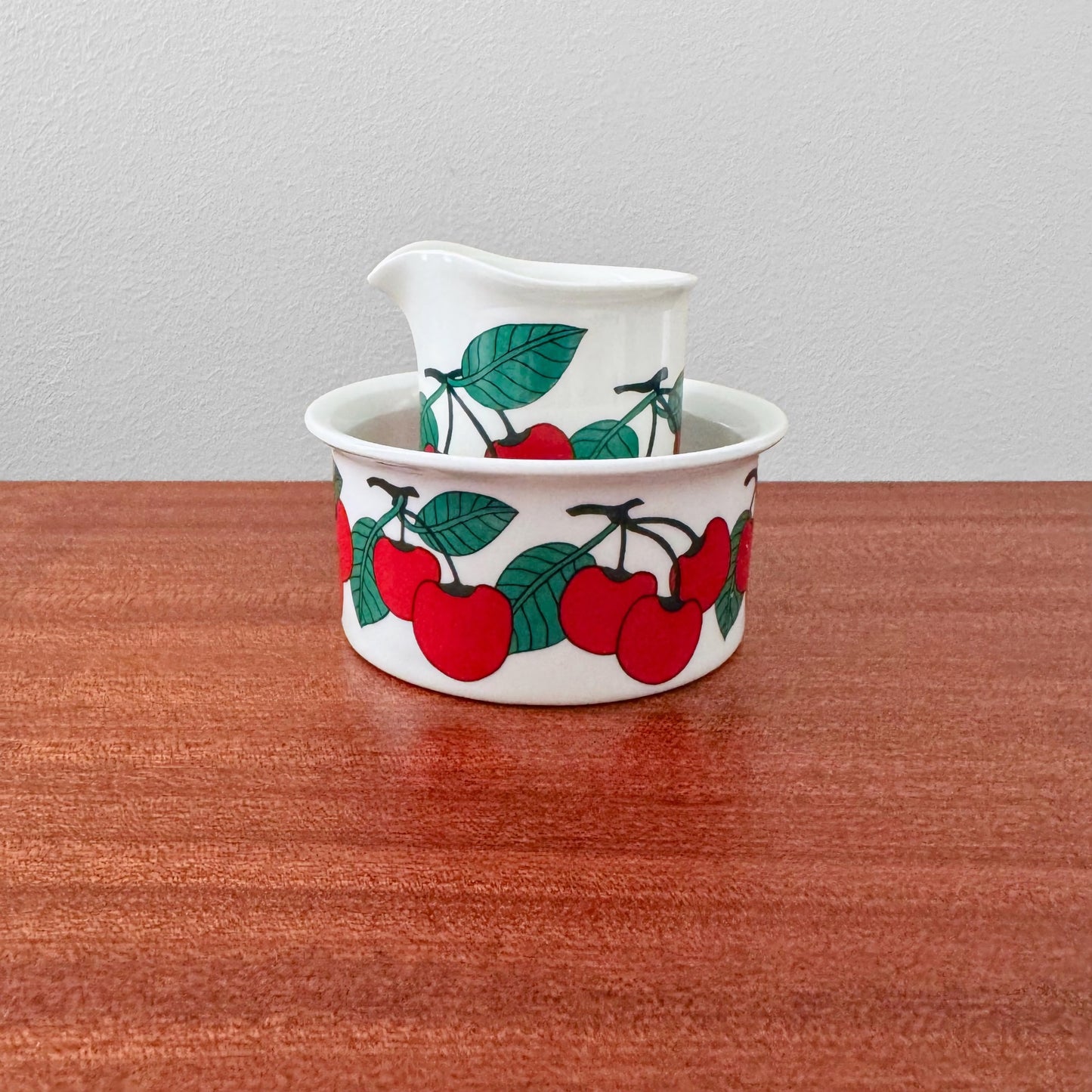 Arabia Finland Kirsikka Sugar Bowl and Creamer