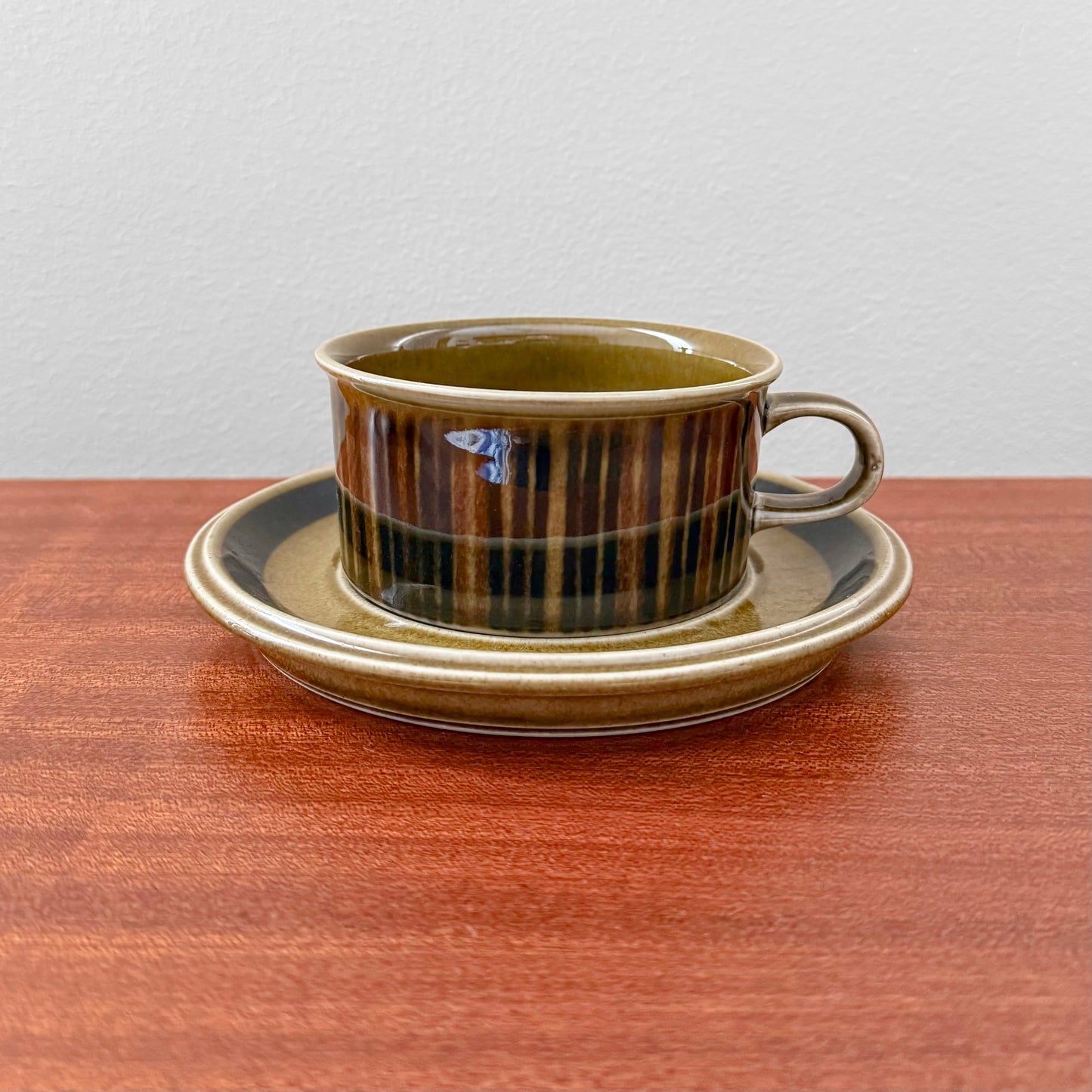 Arabia Finland Kosmos Tea Cup with Saucer