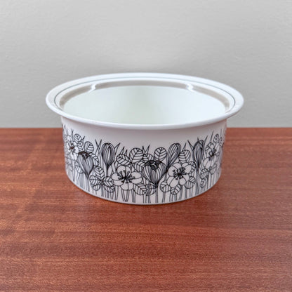 Arabia Finland Krokus Black and White Grey Rim Serving Bowl