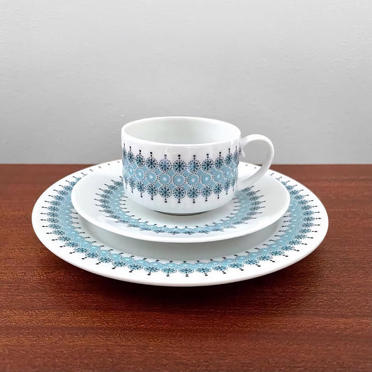 Arabia Finland Louhi Coffee Cup Trio Set