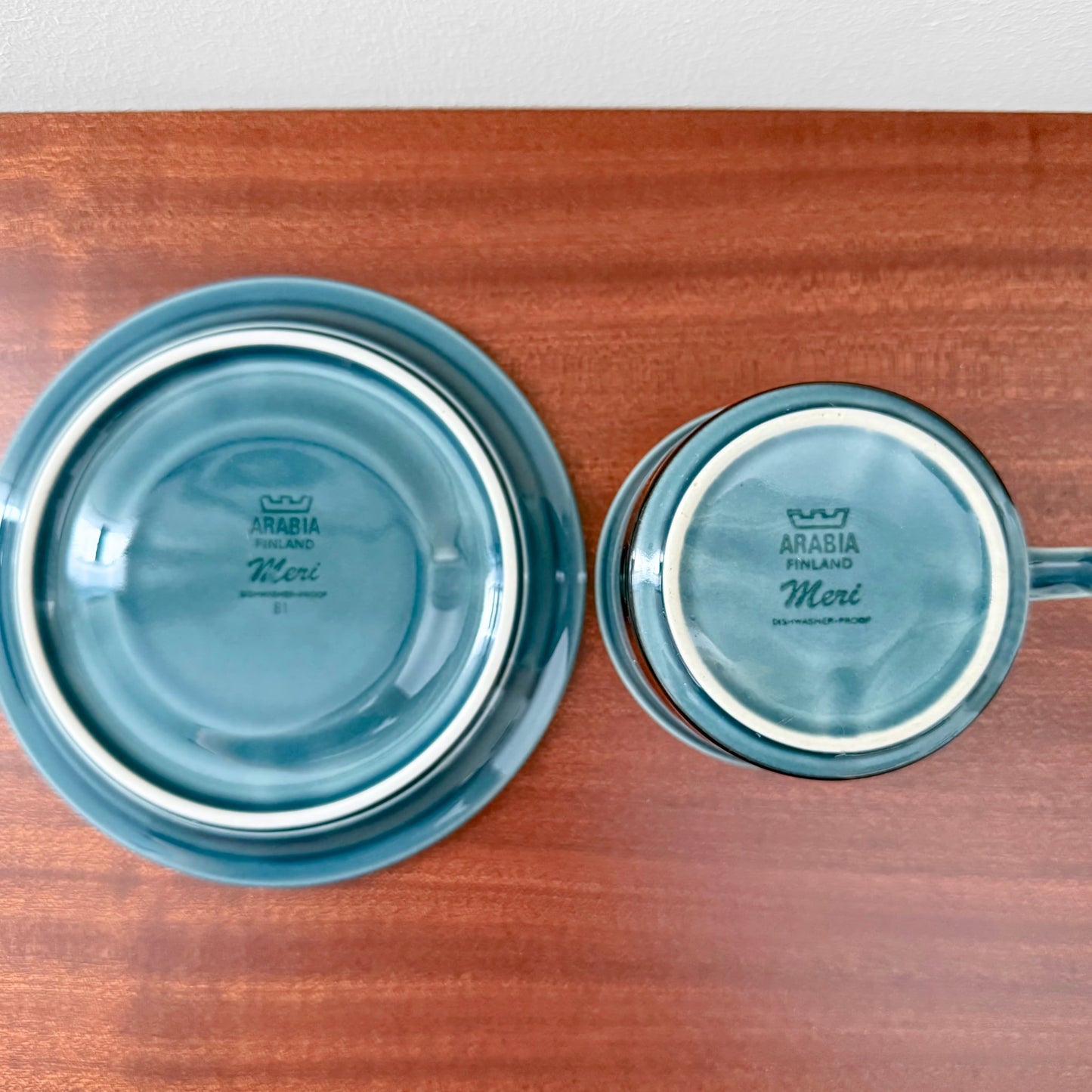 Arabia Finland Meri Tea Cup Trio Set