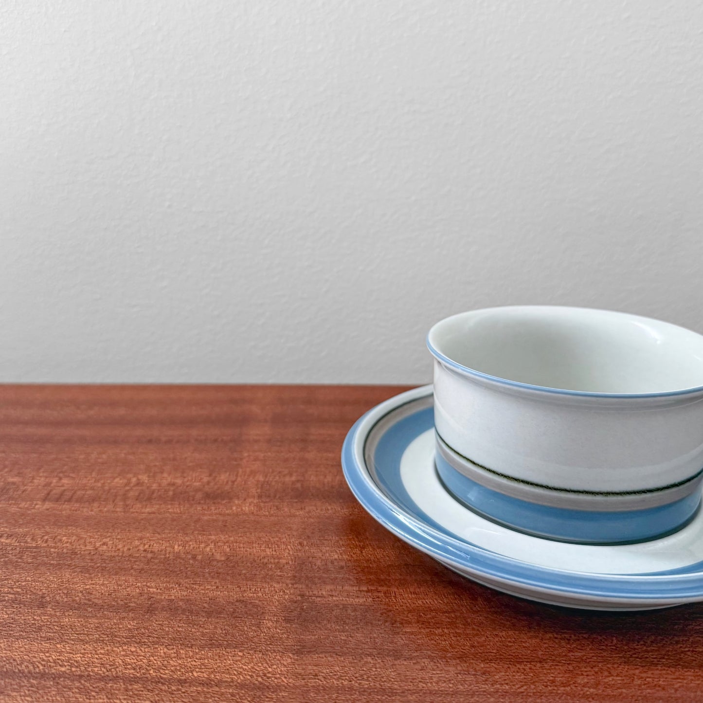 Arabia Finland Uhtua Tea Cup with Saucer