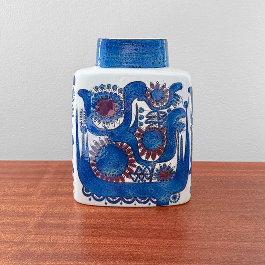 Berte Jessen Royal Copenhagen Tenera Vase (436/3121) ceramic vase with blue stylised floral motif vintage Nordic decorative object