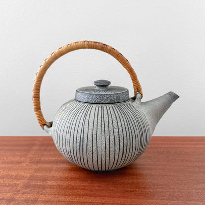 Dagnæs Keramik Teapot