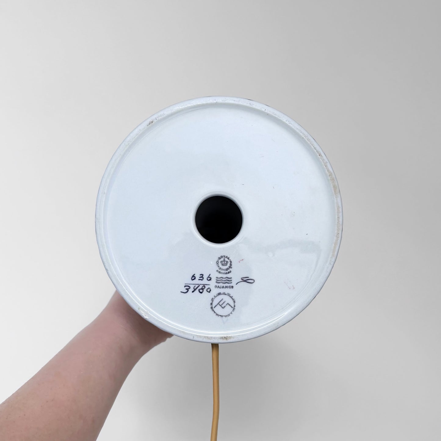 Ellen Malmer Royal Copenhagen Baca White Table Lamp (636/3480) ceramic underside with Royal Copenhagen backstamp and model markings