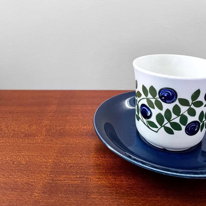 Upsala-Ekeby/Gefle Blåbär Coffee Cup with Saucer