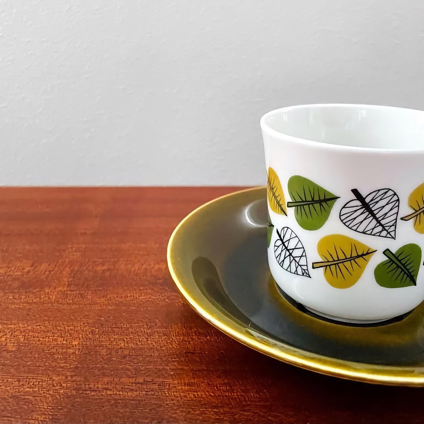 Upsala-Ekeby/Gefle Bladranka Coffee Cup with Saucer