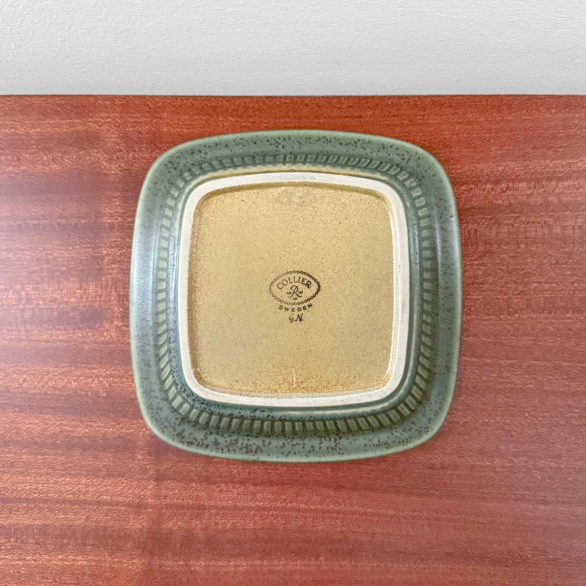 Gunnar Nylund Rörstrand Collier Green Decorative Dish vintage green ceramic decorative dish with a patterned border and visible maker mark