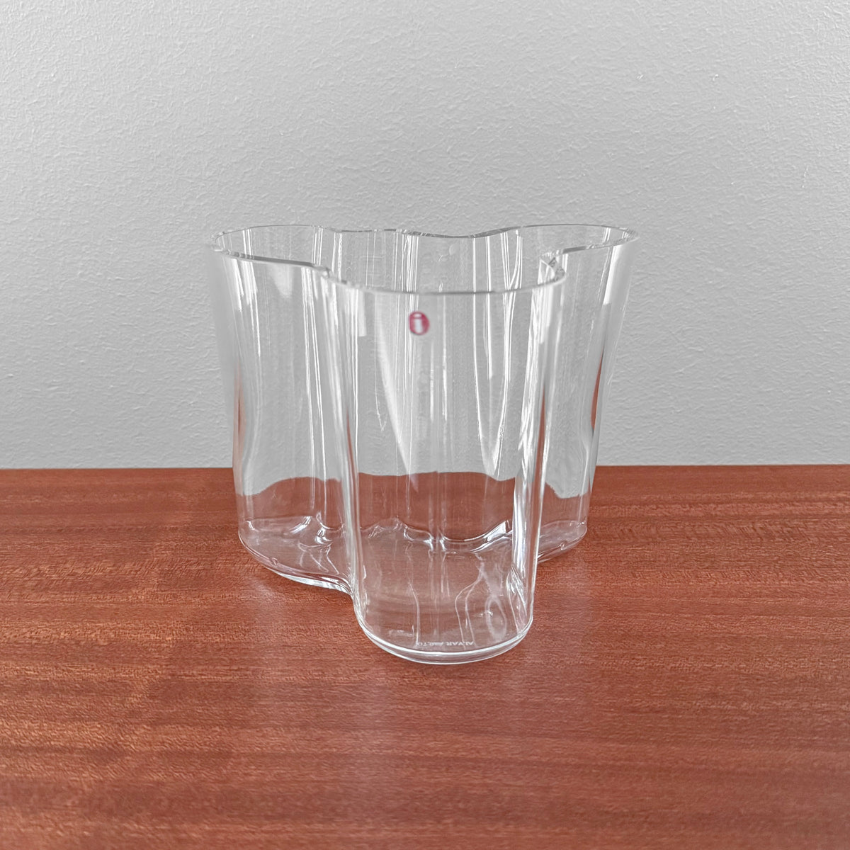 Iittala Aalto Savoy Clear Glass Vase (120 mm) – Nordic Wares Store