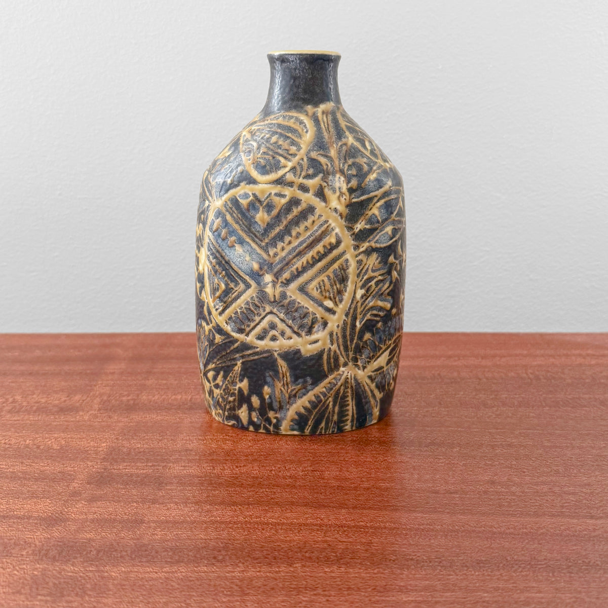 Nils Thorsson Royal Copenhagen Baca Vase (723/3208), vintage ceramic vase with an abstract geometric motif on a wooden table