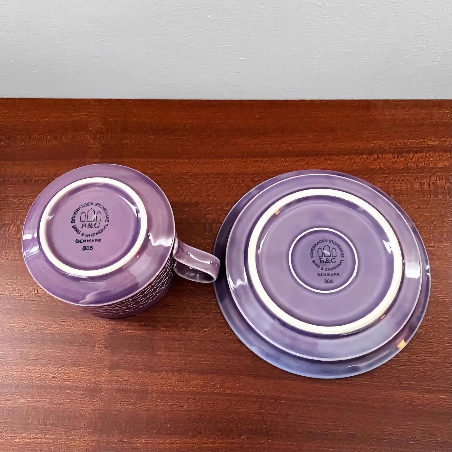 Quistgaard Cordial Palet Purple Tea Cup with Saucer