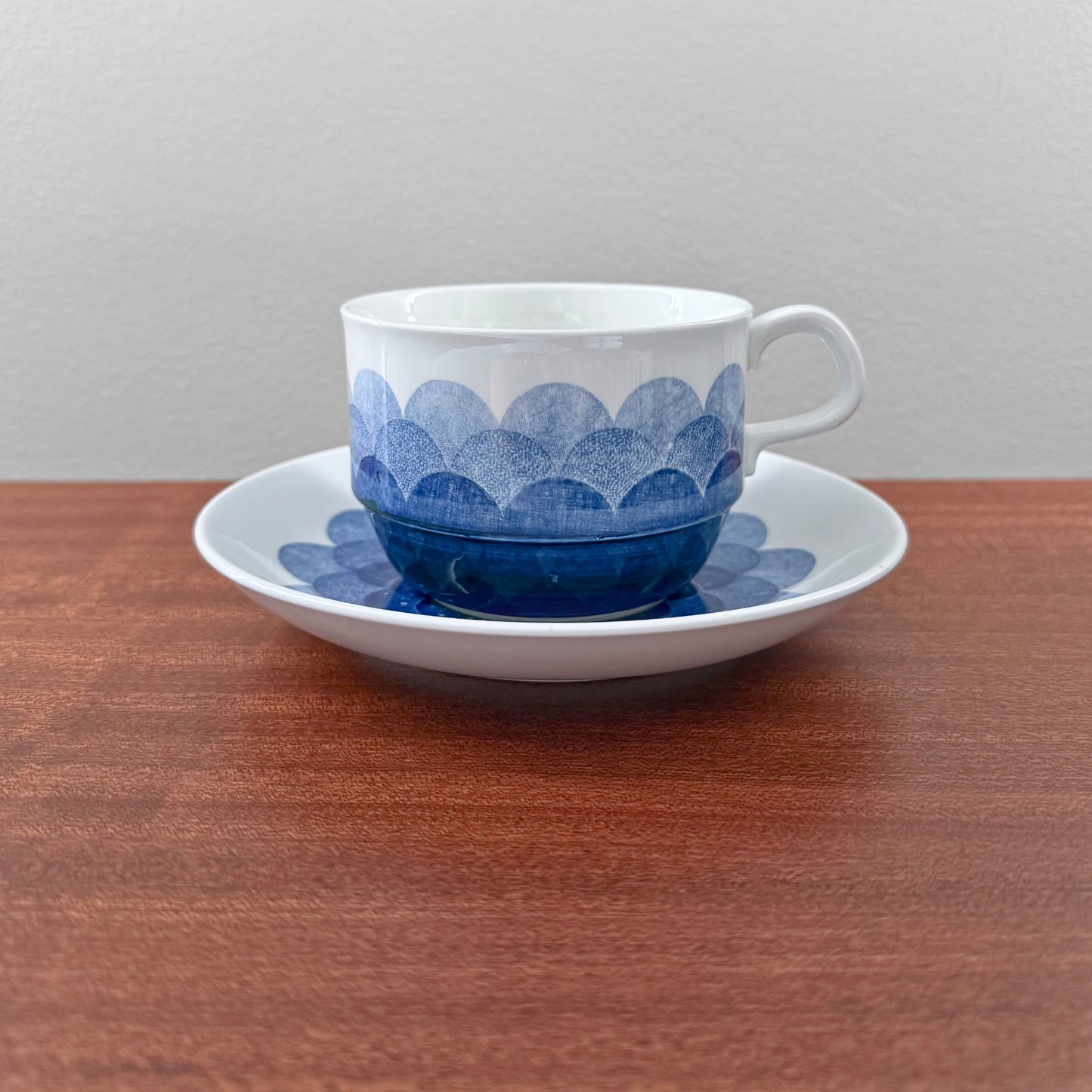 Rörstrand Klunk Tea Cup with Saucer