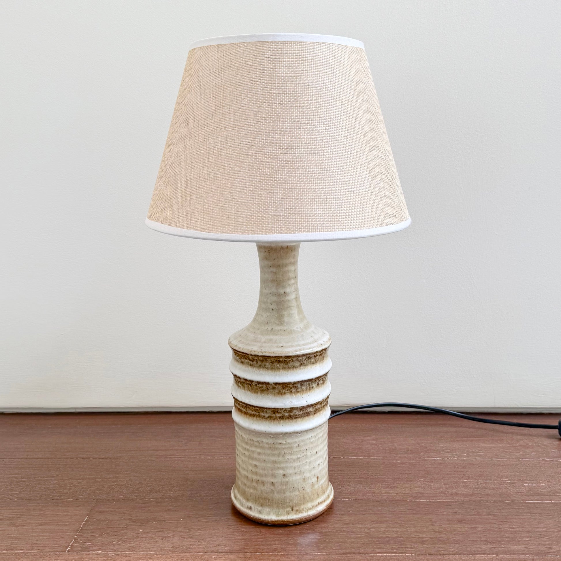 Søholm 3060 Beige Stoneware Table Lamp in beige ceramic with a textured fabric shade, vintage Nordic lighting designed by Joseph Simon in Denmark in the 1960s