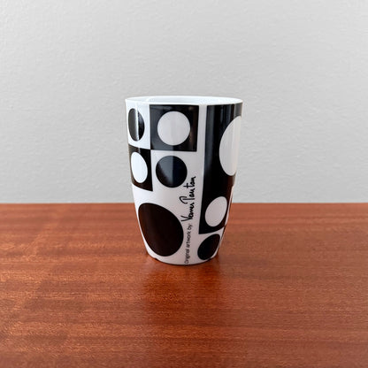 Verner Panton Geometri I Black and White Thermo Cups vintage black and white geometric drinkware cup displayed on a wooden table
